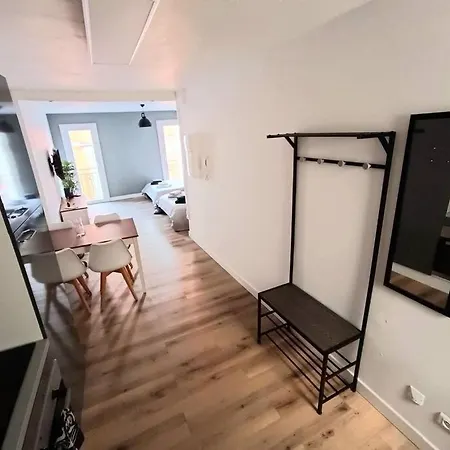 L Angelus Apartment *